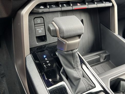 New 2026 Toyota Tundra SR5 image 17