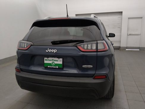 Used 2021 Jeep Cherokee Latitude w/ Mopar Interior Package FWD image 7