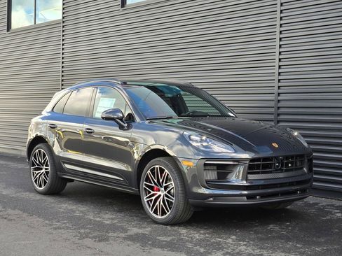 New 2026 Porsche Macan S image 9