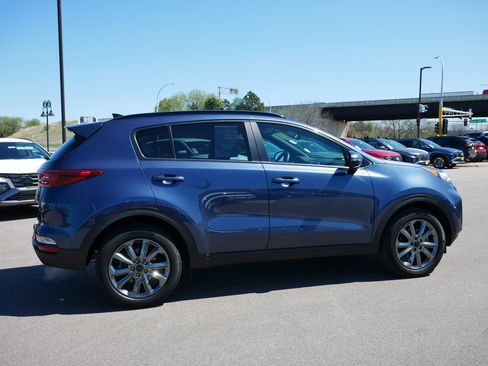 Used 2021 Kia Sportage S w/ S AWD Premium Package image 8