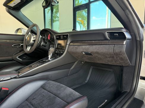 Used 2016 Porsche 911 Carrera GTS image 42