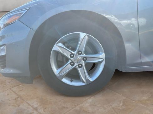 Used 2023 Chevrolet Malibu LS FWD image 14