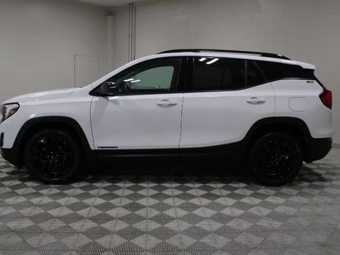 Used 2021 GMC Terrain SLT w/ Elevation Edition AWD/4WD image 8