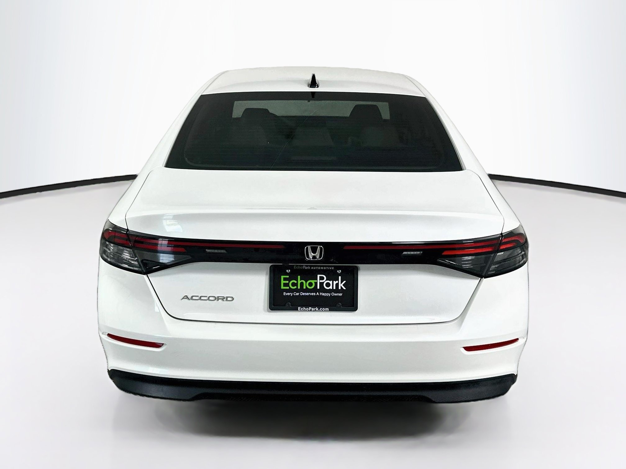 Used 2025 Honda Accord SE image 7