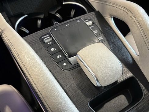 Used 2021 Mercedes-Benz GLE 350 image 26