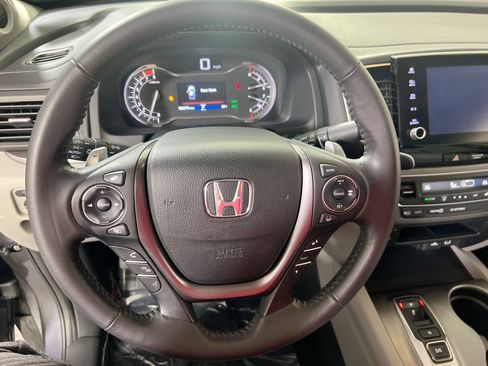 Used 2023 Honda Ridgeline RTL image 11