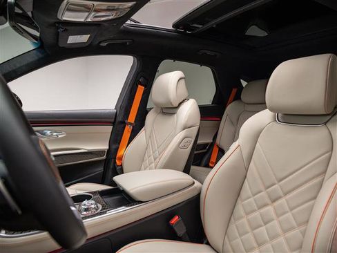 New 2026 Genesis GV70 3.5T Sport Prestige image 18