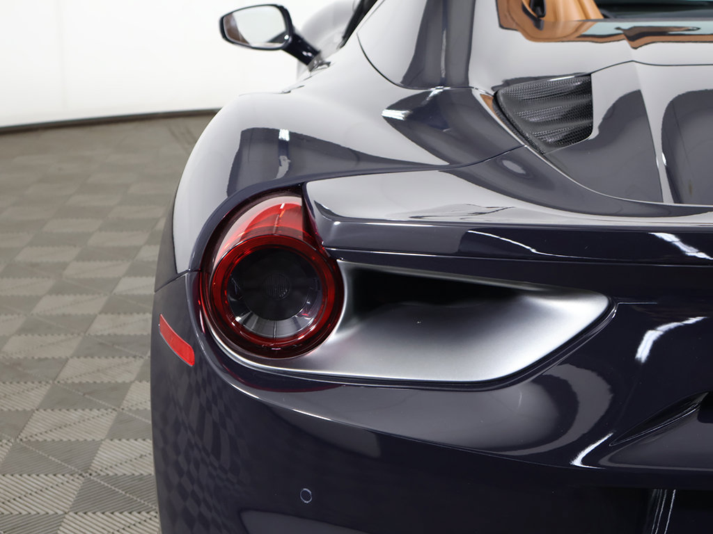 Used 2018 Ferrari 488 Spider RWD image 14
