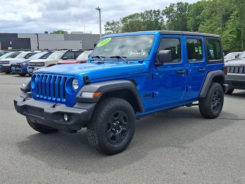 Used 2022 Jeep Wrangler Unlimited Sport AWD/4WD image 3