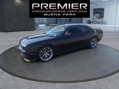 Used 2020 Dodge Challenger GT w/ Driver Convenience Group RWD image 4