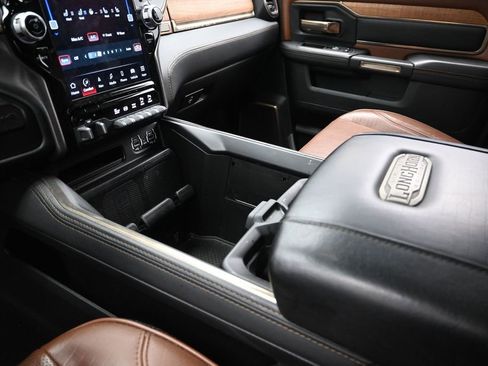 Used 2022 RAM 3500 Limited AWD/4WD image 16