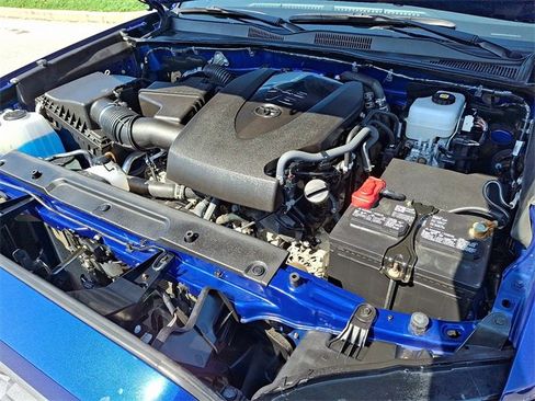 Certified 2023 Toyota Tacoma TRD Off-Road image 27