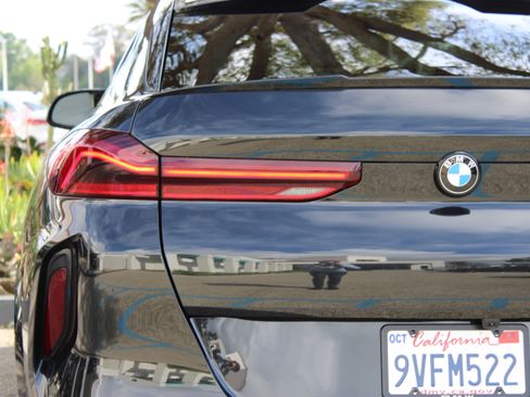 Used 2026 BMW X6 M Competition w/ Executive Package image 15