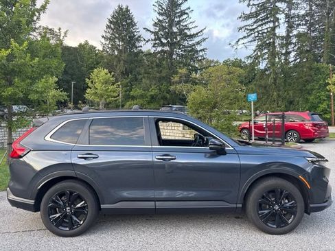 Used 2025 Honda CR-V Sport Touring image 10