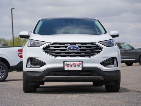 Used 2022 Ford Edge SEL w/ Convenience Package AWD/4WD image 9