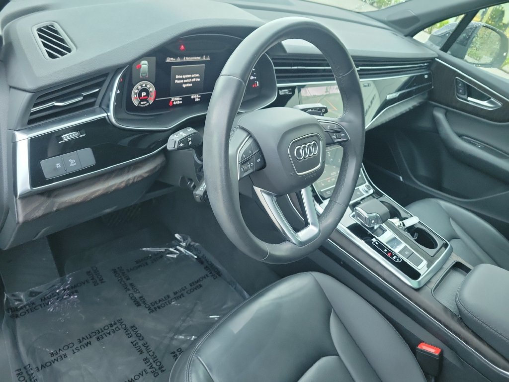 Used 2022 Audi Q7 3.0T Premium Plus w/ Premium Plus Package AWD/4WD image 25
