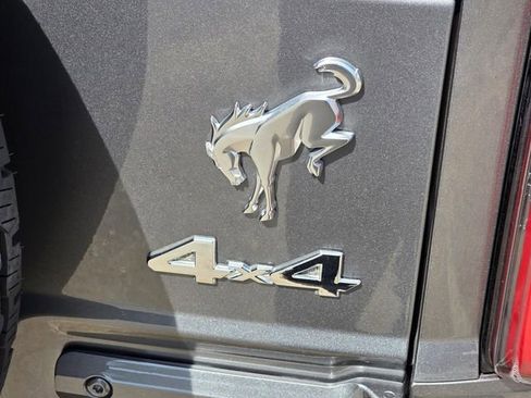 Used 2024 Ford Bronco Outer Banks image 16