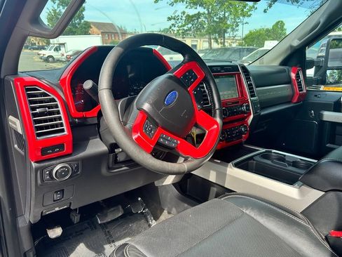 Used 2017 Ford F350 Lariat w/ Chrome Package AWD/4WD image 11