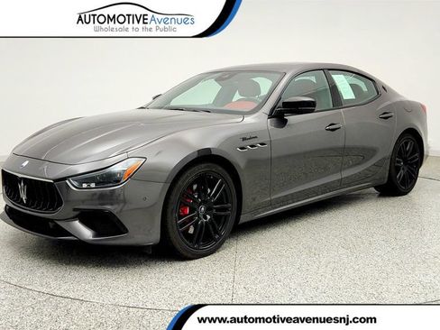 Used 2023 Maserati Ghibli Modena RWD image 1