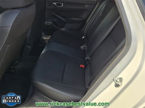 Used 2023 Honda Civic Sport image 12