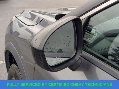 Used 2024 Nissan Rogue S image 25