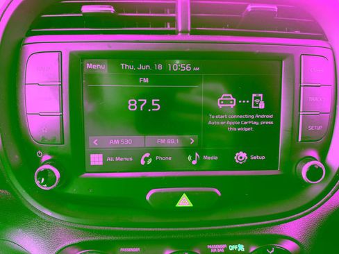 Used 2025 Kia Soul LX FWD image 19