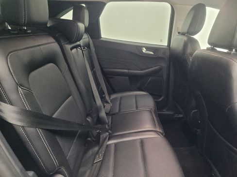 Used 2022 Ford Escape SEL w/ Technology Package FWD image 19