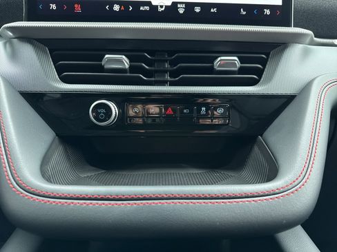 New 2026 Ford Explorer ST-Line image 22