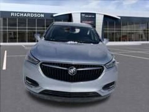 Used 2019 Buick Enclave Preferred image 10