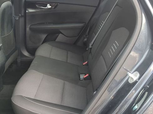 Used 2019 Kia Forte S w/ S Premium Package image 18