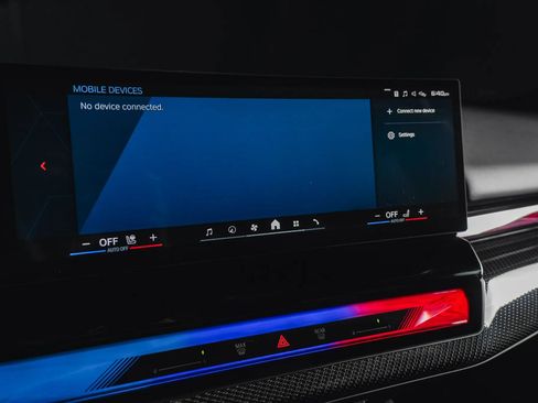 Used 2026 BMW M5 w/ Carbon Package image 64