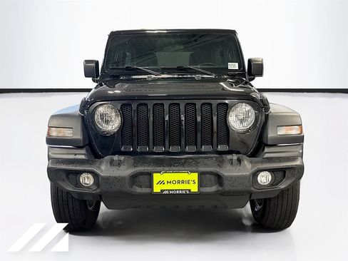 Used 2022 Jeep Wrangler Unlimited Sport AWD/4WD image 2