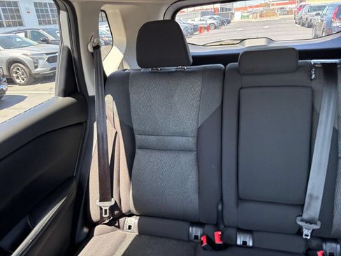 Used 2025 Nissan Rogue SV FWD image 41