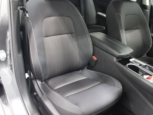 Used 2022 Nissan Altima 2.5 SV w/ SV Premium Package FWD image 25