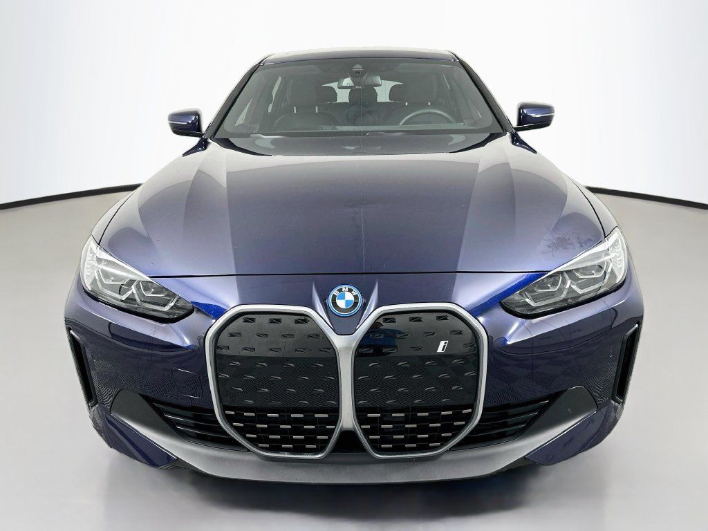 Used 2023 BMW i4 eDrive40 w/ Premium Package RWD image 2