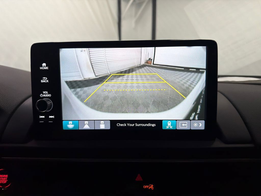 Used 2025 Honda Pilot EX-L image 31