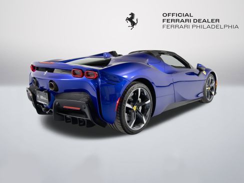 Certified 2022 Ferrari SF90 Spider AWD/4WD image 8