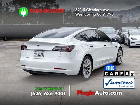 Used 2023 Tesla Model 3 Standard Range RWD image 4