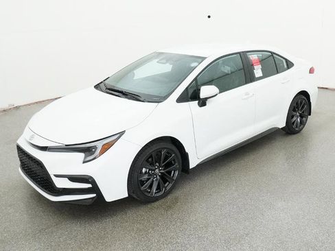 New 2026 Toyota Corolla SE image 7