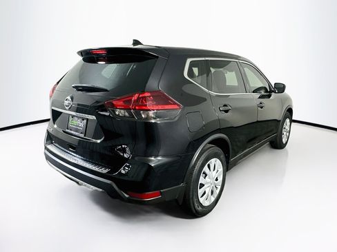 Used 2020 Nissan Rogue S FWD image 9