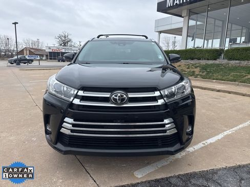 Used 2019 Toyota Highlander Limited Platinum w/ Protection Package #3 image 8