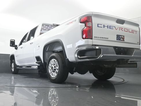 Used 2024 Chevrolet Silverado 2500 LT w/ Convenience Package image 63