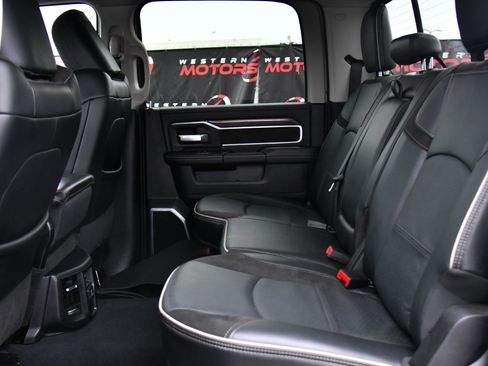 Used 2024 RAM 2500 Laramie image 44