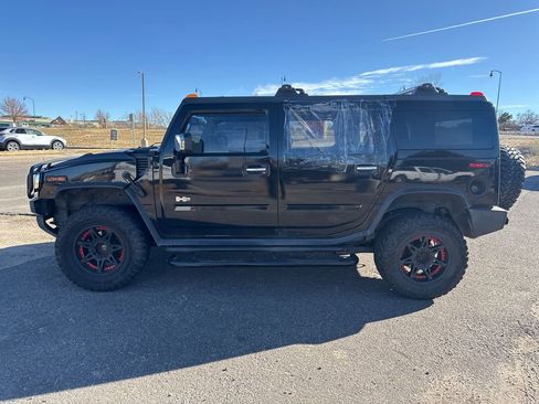 Used 2003 HUMMER H2 w/ Preferred Equipment Group image 8
