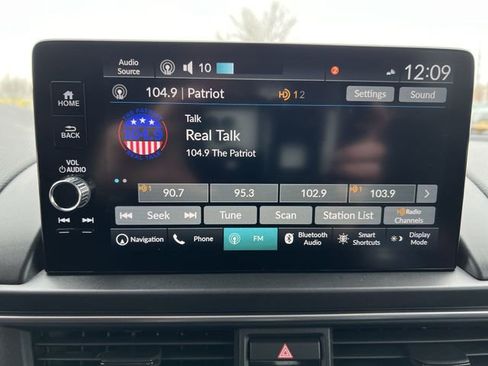 Used 2023 Honda Pilot Elite image 14