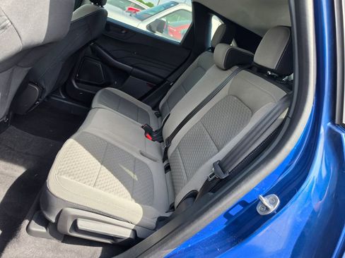 Used 2022 Ford Escape SE AWD/4WD image 7