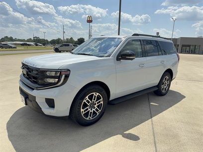 Used 2025 Ford Expedition Active