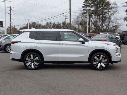 New 2026 Mitsubishi Outlander SE