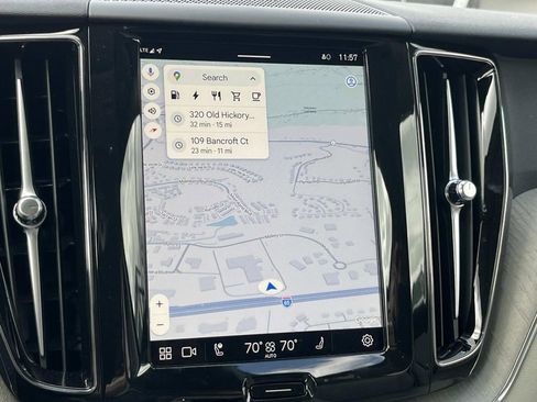 Used 2025 Volvo XC60 T8 Plus w/ Protection Package Premier image 34