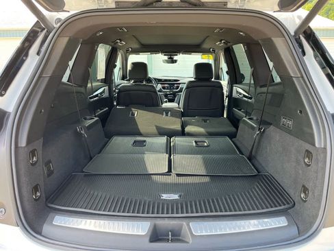 Used 2023 Cadillac XT6 Premium Luxury w/ Technology Package image 17